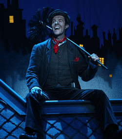 Gavin Lee on playing Bert in Mary Poppins